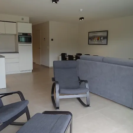In Near The Beach, Cleaning Included Apartamento *