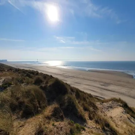 In Near The Beach, Cleaning Included Apartamento Nieuwpoort